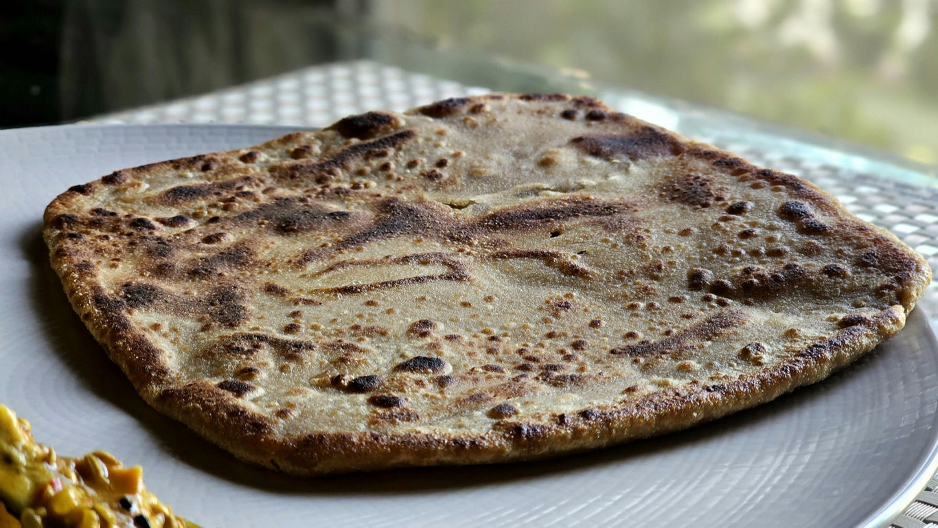 Kerala Parotta Vs. North Indian Paratha: A Study In Technique, Texture, And Terminology