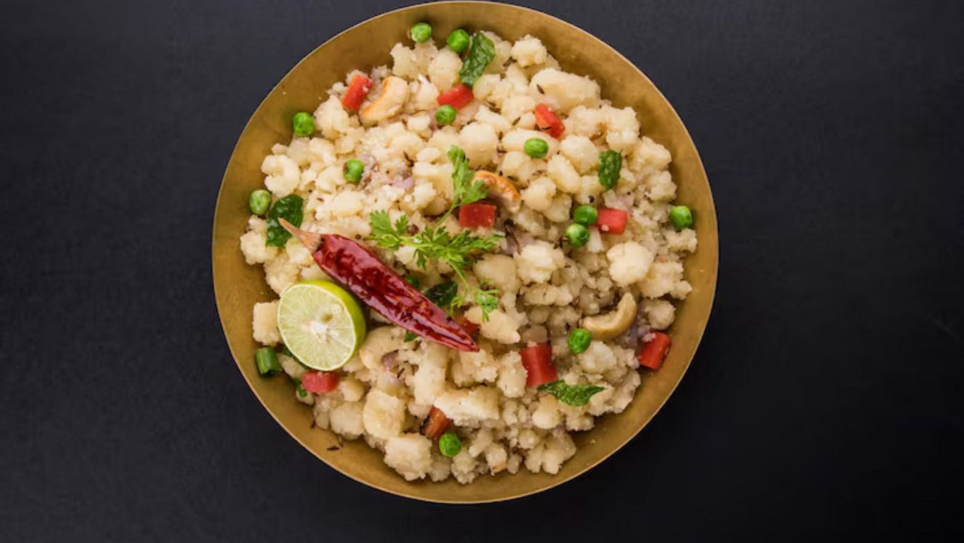 Bowl of savory upma with vegetables