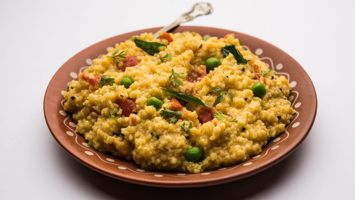 Traditional Indian Upma with Vegetables