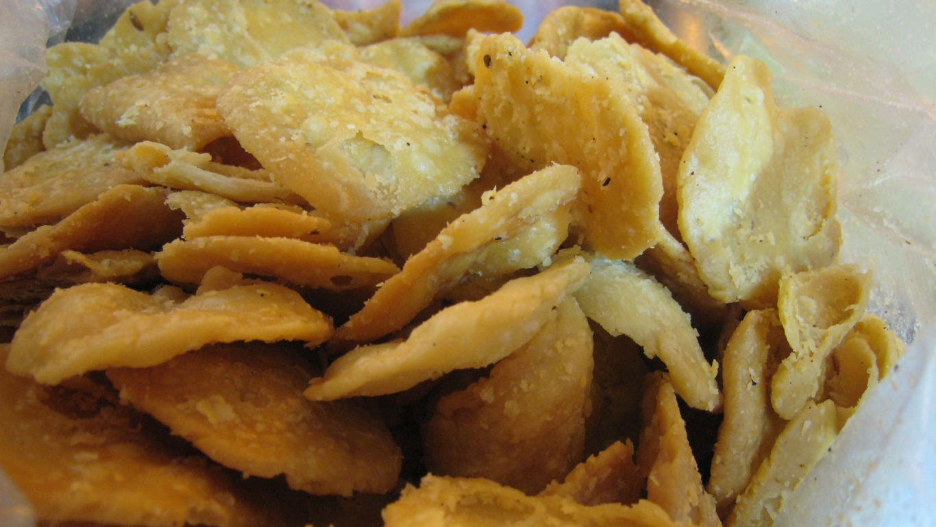 Close-up of crispy fried snack chips