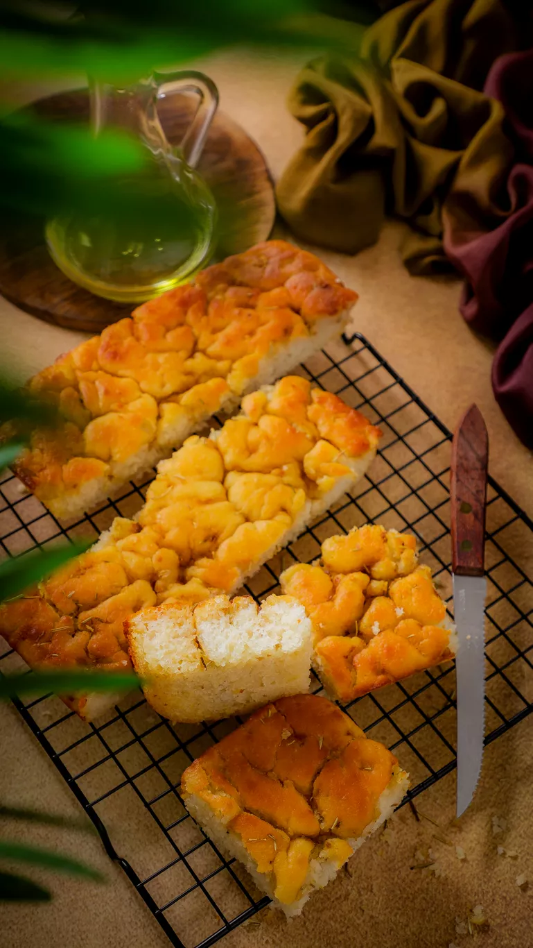 Focaccia Bread: Simple Italian Recipe with Rosemary | FoodiesOnly