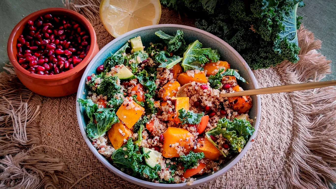 Nutritious Kale & Butternut Squash Quinoa Salad Recipes | FoodiesOnly