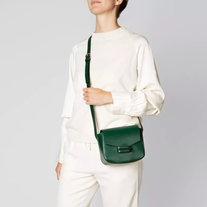 LUXTRA London’s saddle bag made from AppleSkin™