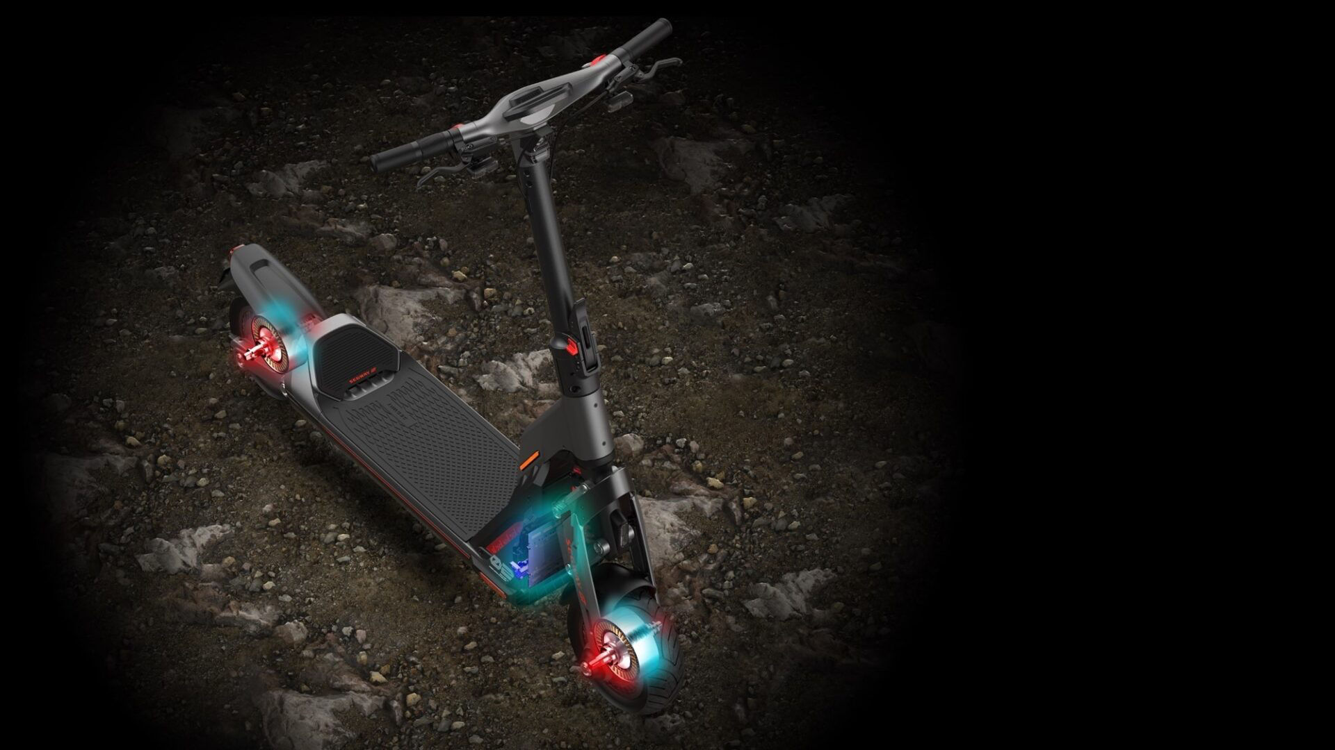 Stvoren za off-road vožnju zahvaljujući dvostrukoj amortizaciji i STDC-u