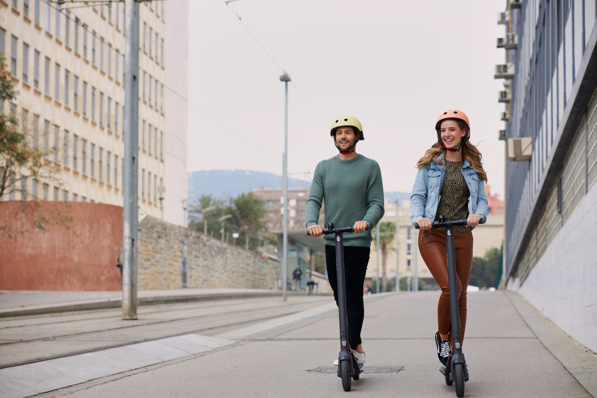 [hero] Ninebot KickScooter E22D Powered by Segway