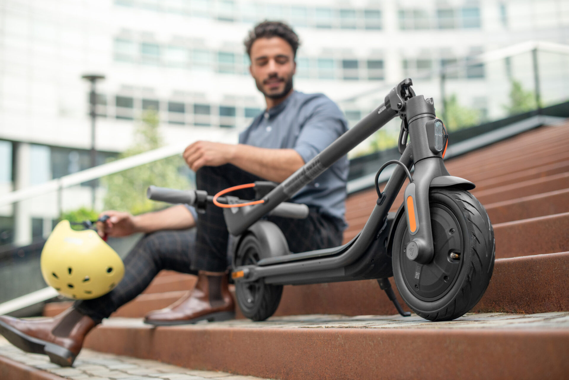 Don’t worry, be happy with the 10-inch tubeless pneumatic tyres!