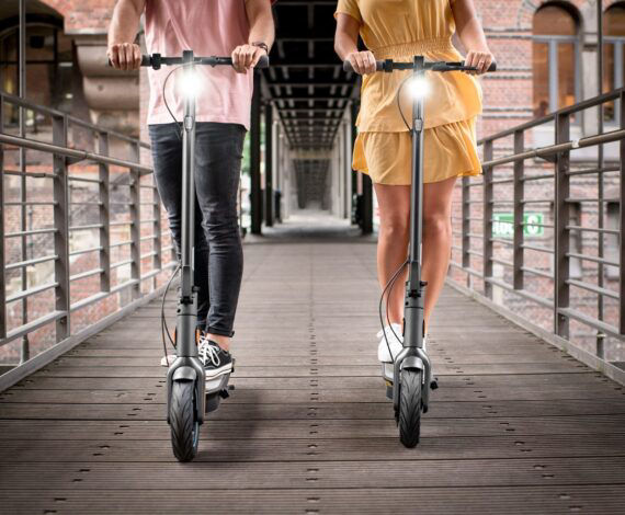 Built-In Front and Rear LED Light with E&Z-MARK reflectors