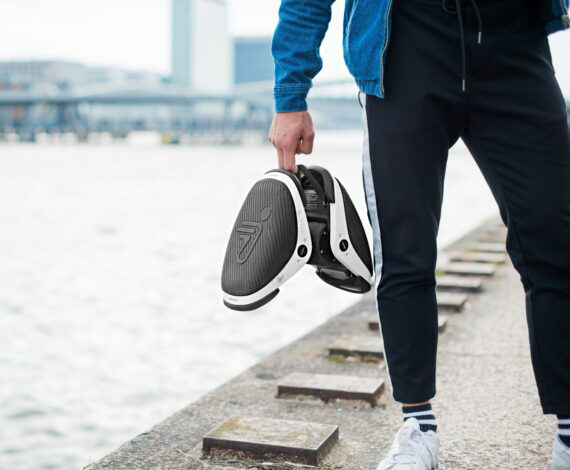 Lightweight and Easy to Carry