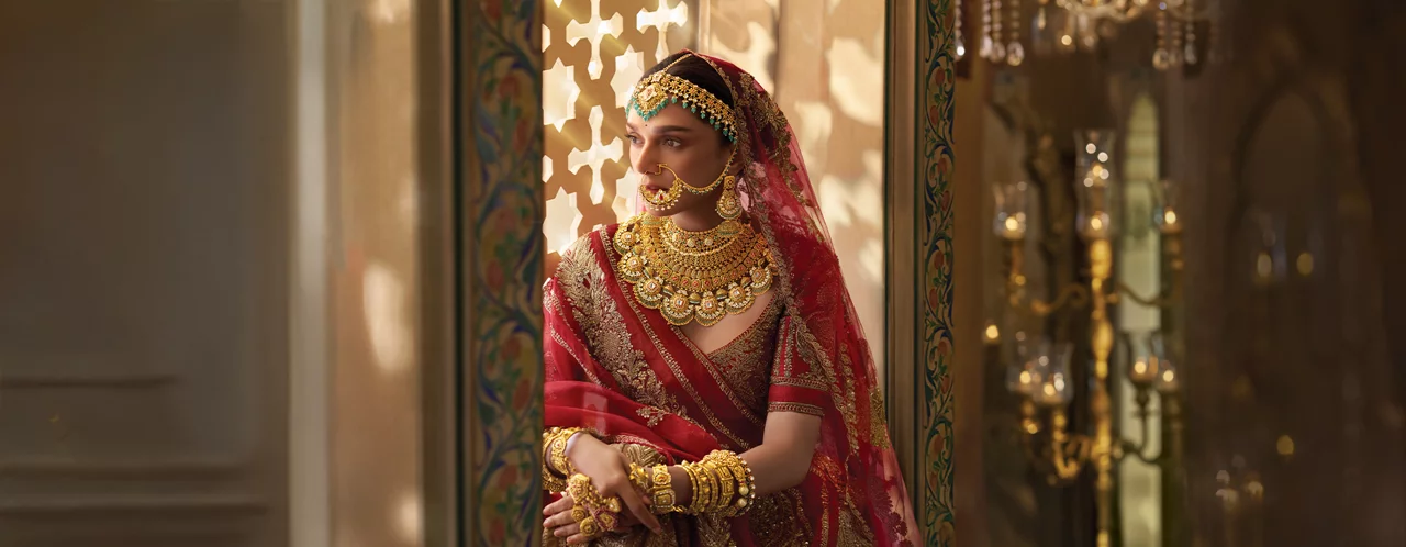 Two women in glamorous outfits with elegant jewellery