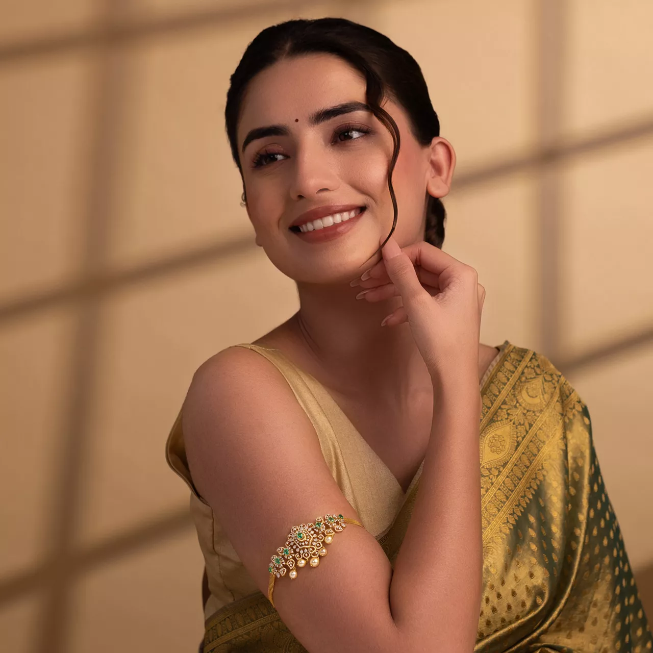 Ansika Diamond Bajuband