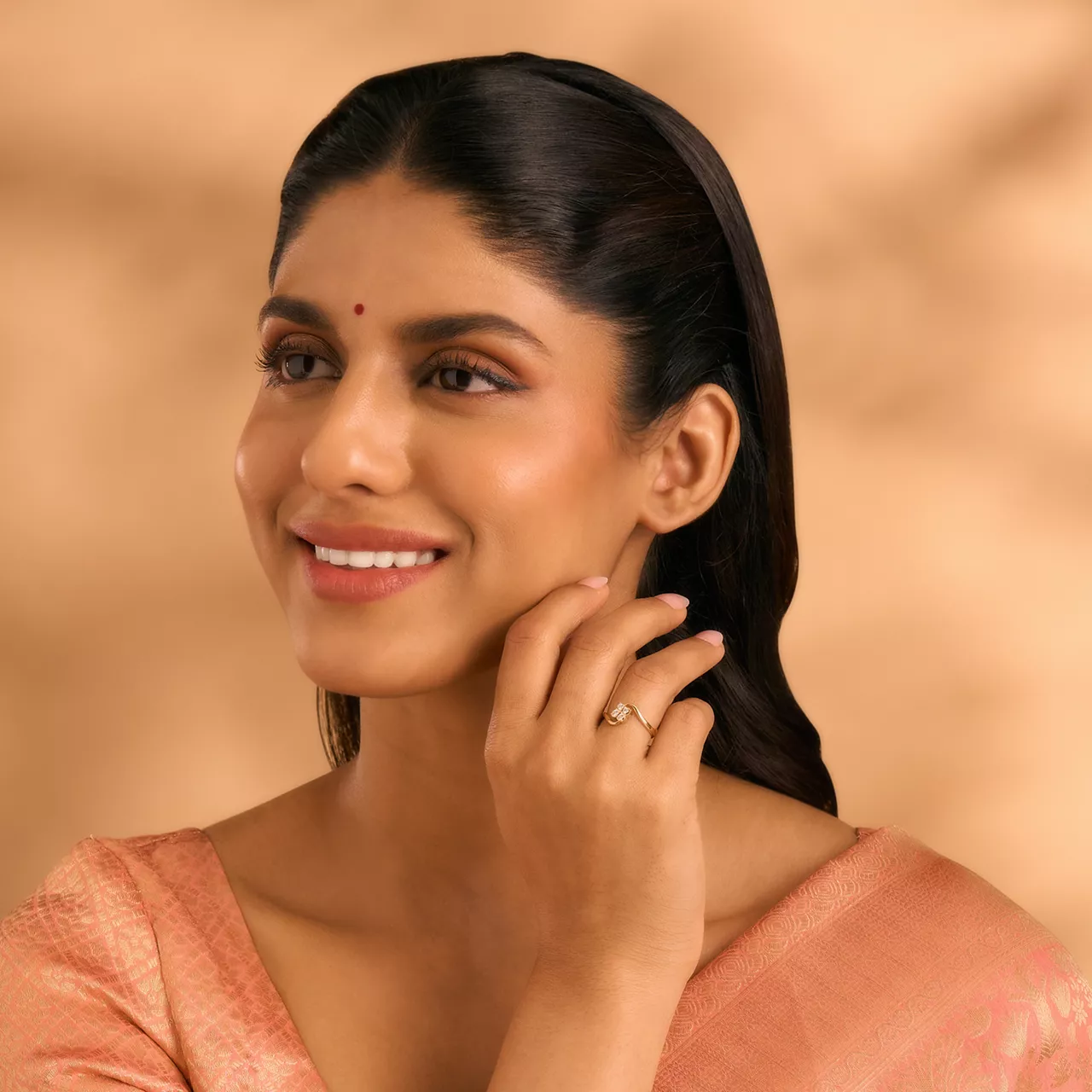 Eshvaya Diamond Ring