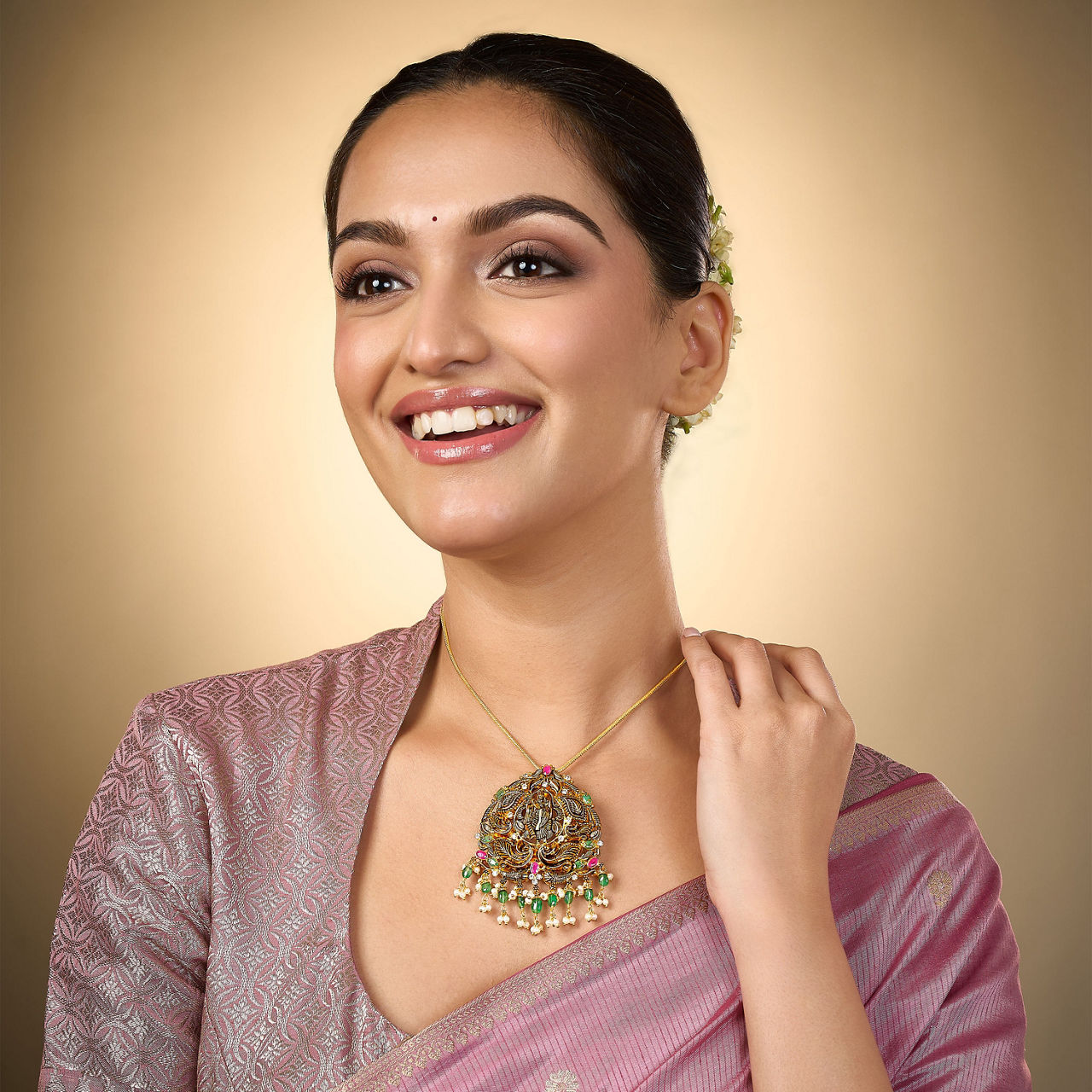 Muralidhar Gold Pendant 