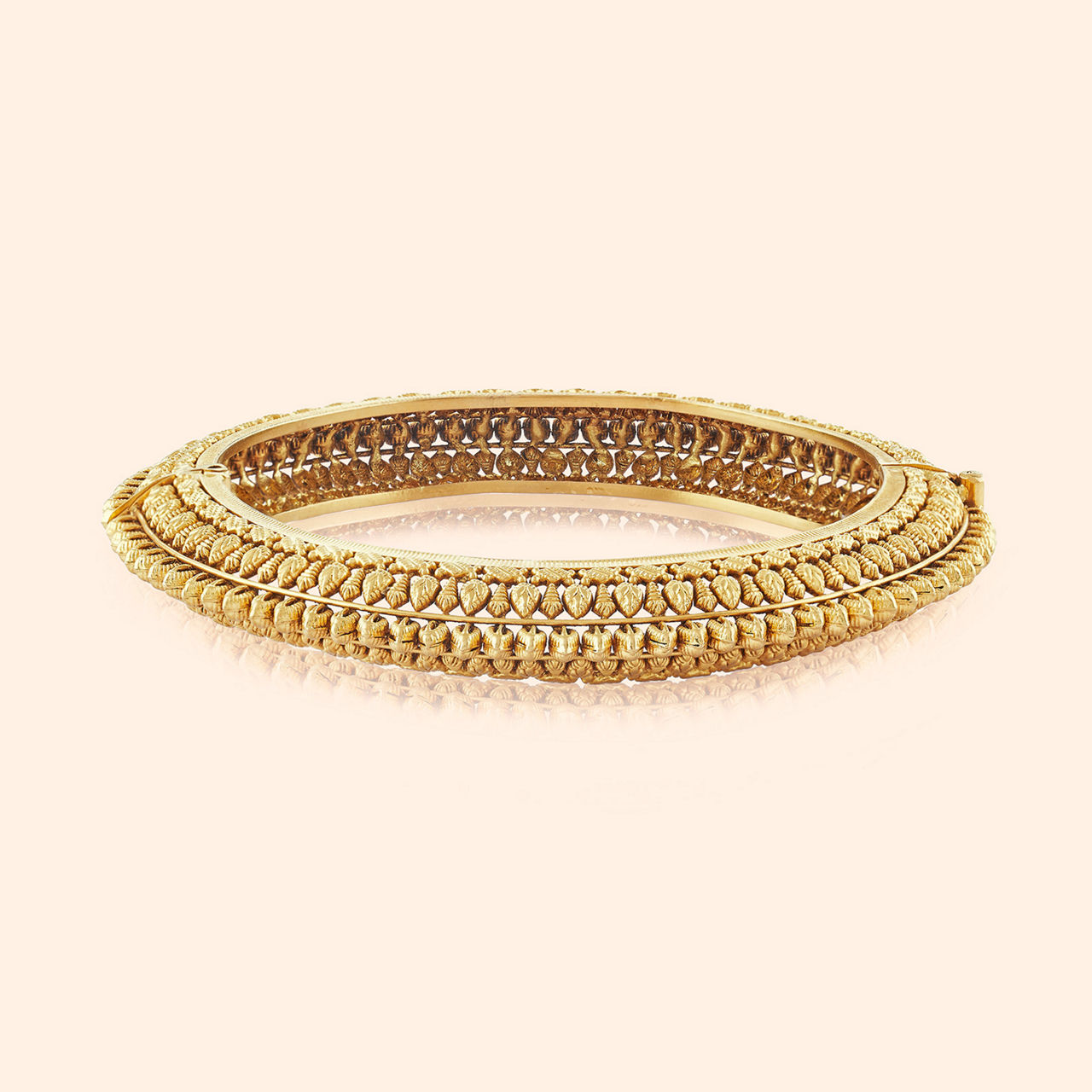 Rashmibandh Gold Bangle