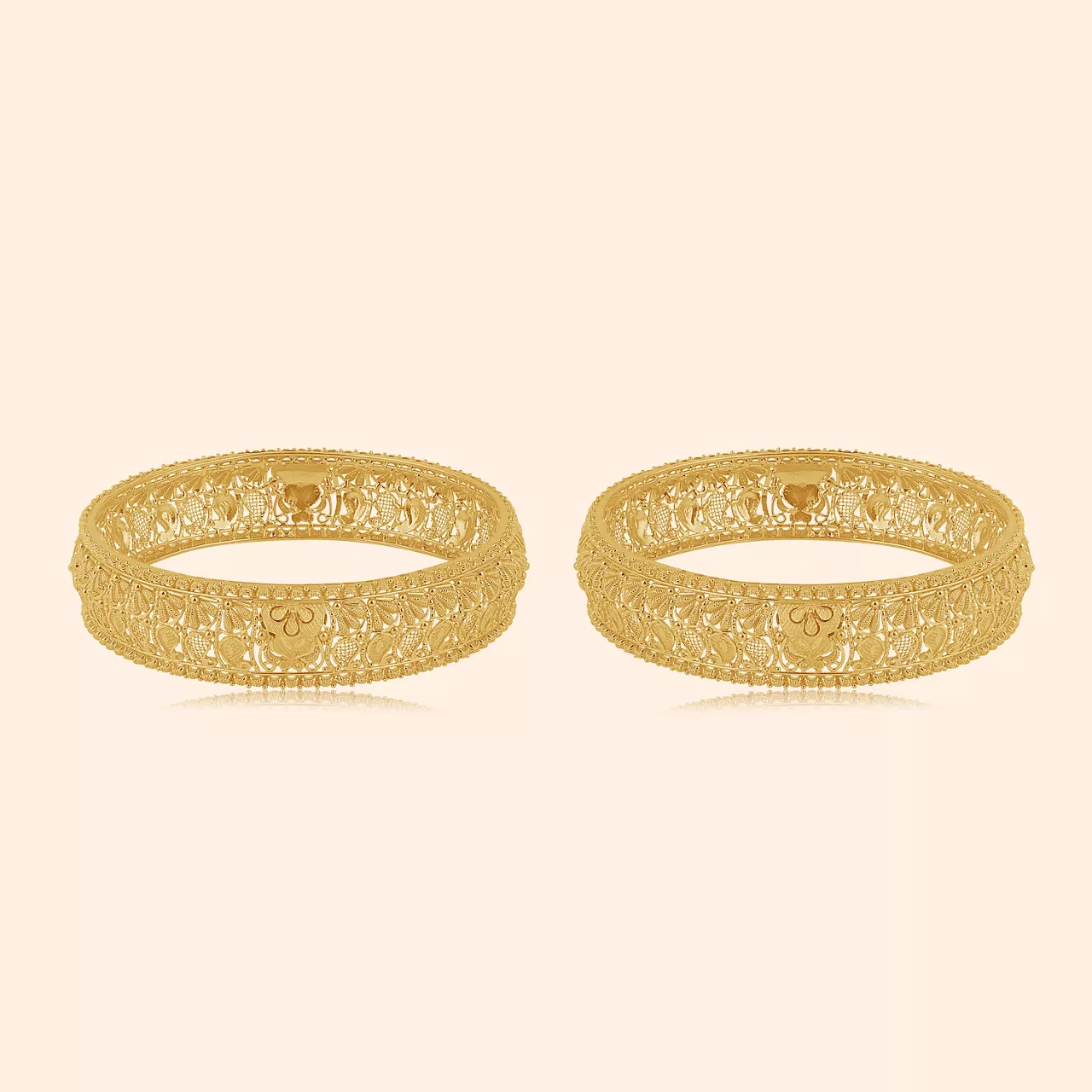Chitravali Gold Bangle