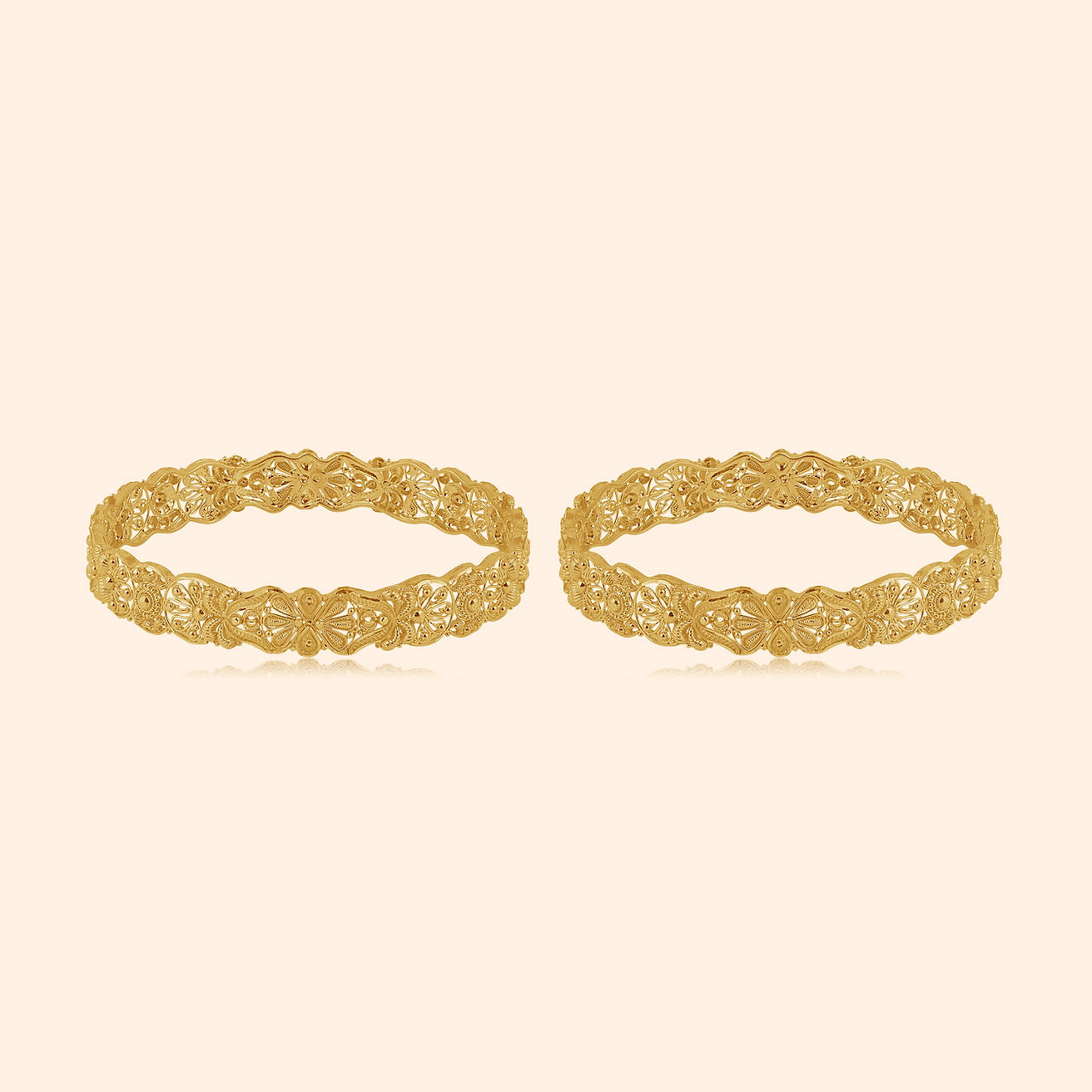 Hansika Gold Bangle