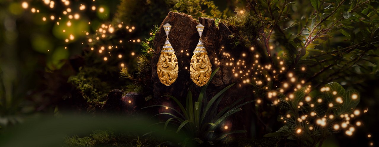 Gold earrings