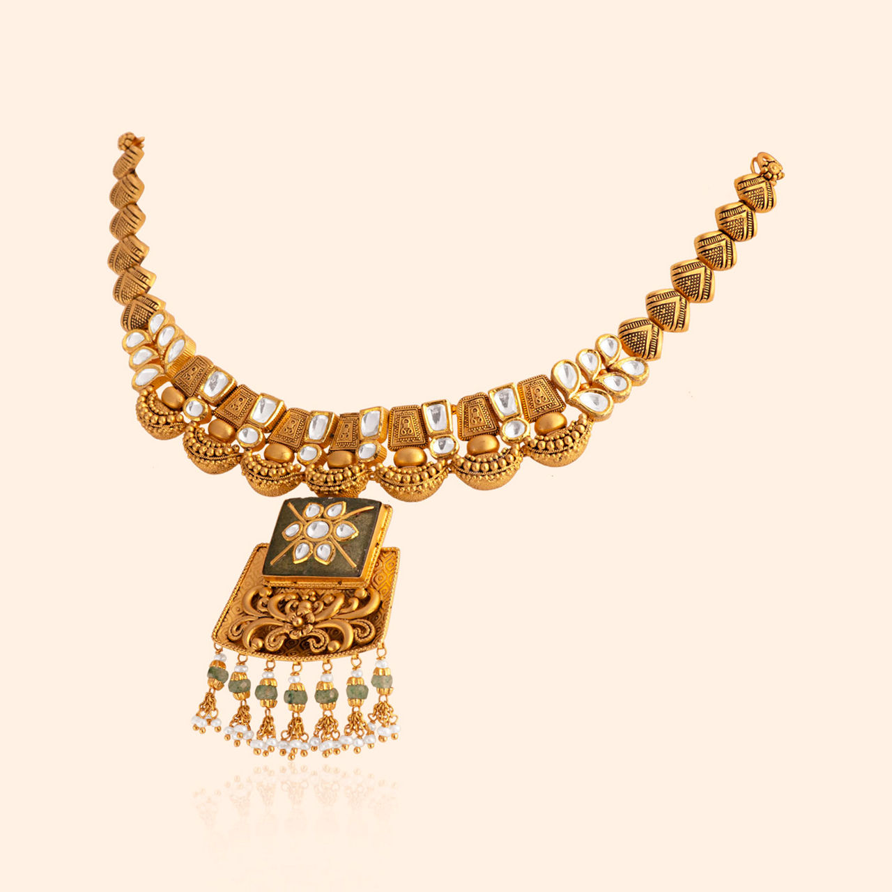 Puratan Vaibhav Gold Necklace By Indriya Aditya Birla Jewellery