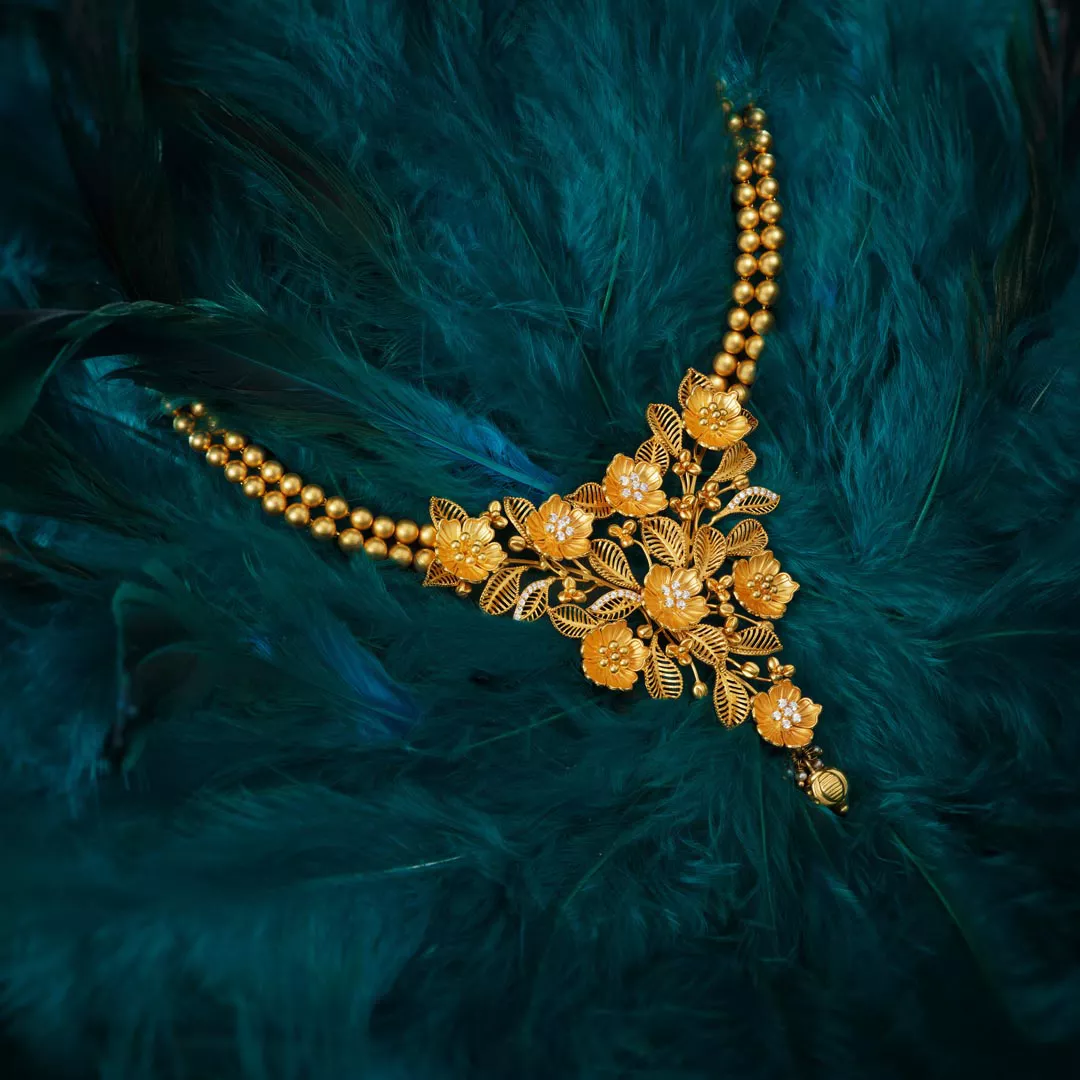 Verona Gold Necklace