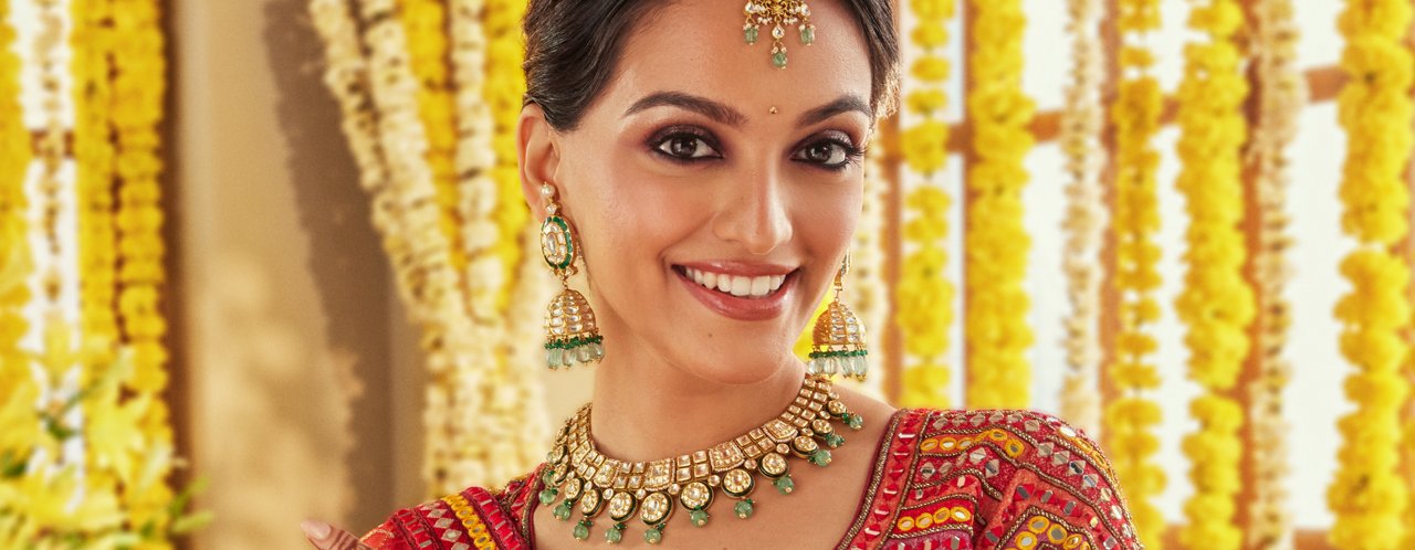 Gold and Emerald Necklace With Matching Earrings