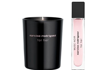 【narciso rodriguez Parfums】凡購買任何正價產品滿HK1,300, 即可獲贈經典香氛禮品套裝乙份