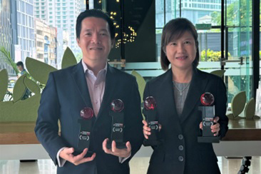 Quadruple Win at Insurance Asia Awards