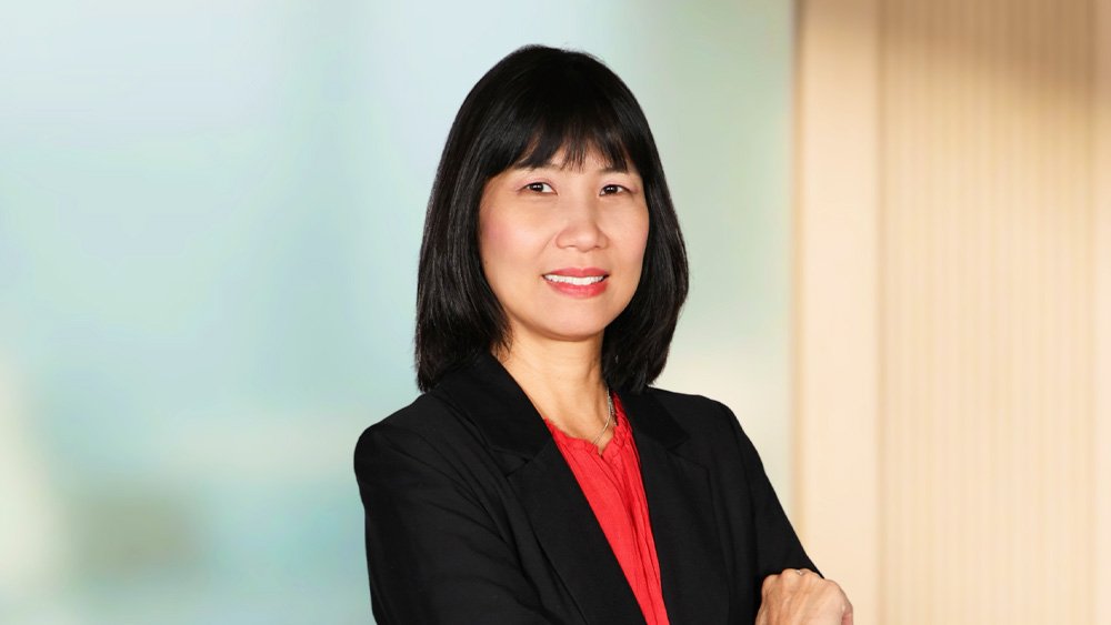 นางสาวสุดาวรรณ อริยะทรัพย์