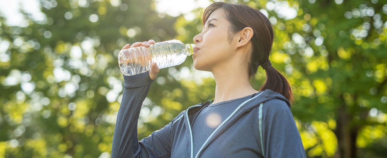 15 Manfaat Air Putih untuk Kesehatan Tubuh Manusia