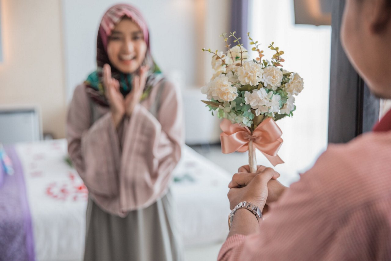 Pernikahan: pasangan muslim mempersiapkan awal pernikahan dan stabilitas keuangan