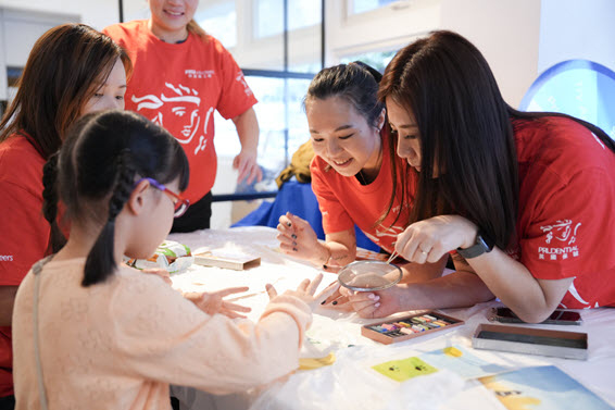 創新與社會責任並行 引領行業發展