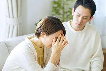 โรคซึมเศร้าเกิดจากอะไร มีอาการแบบไหน รักษาหายได้ไหม ?