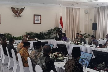 Wapres Evaluasi Perkembangan Ekonomi dan Keuangan Syariah di 2022