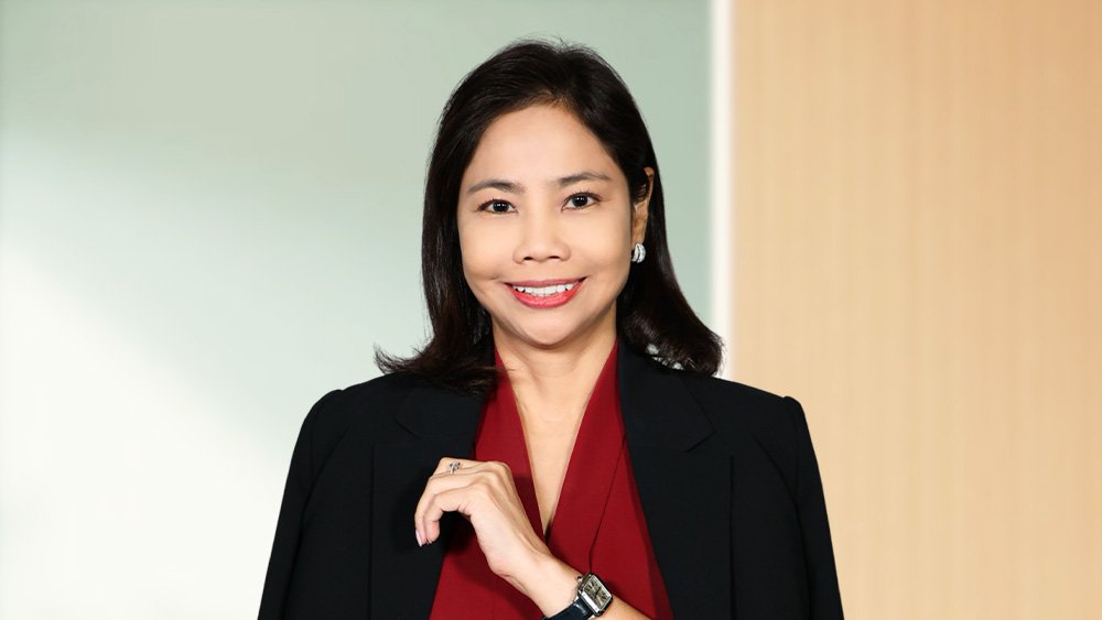 นางสาวเปสลารี ธีระสาสน์