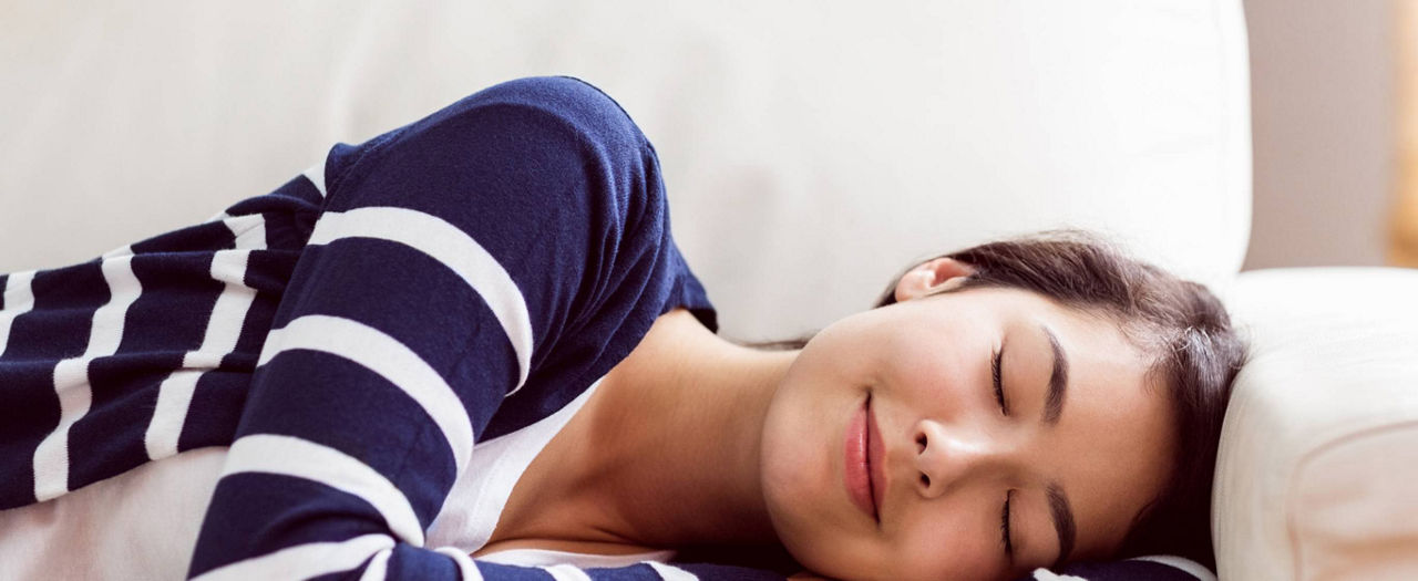 Ngủ trưa có tốt không? 7 lợi ích của ngủ trưa đúng cách