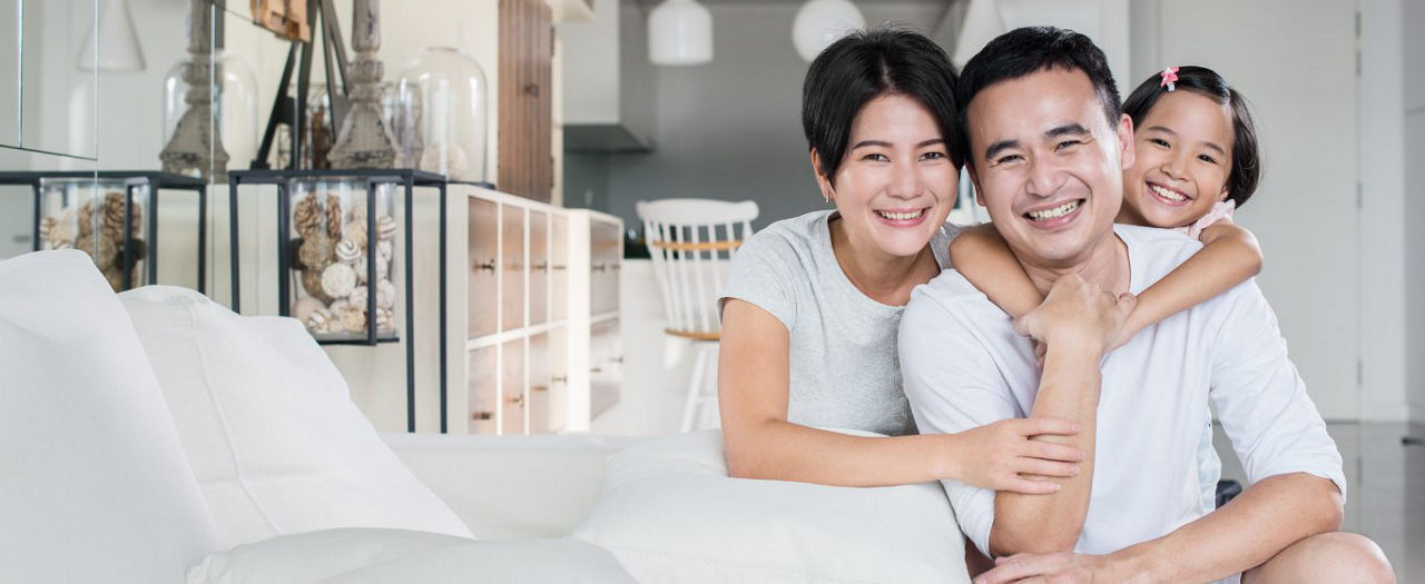 Mua bảo hiểm cho con đến 18 tuổi: Xu hướng mới của phụ huynh hiện đại