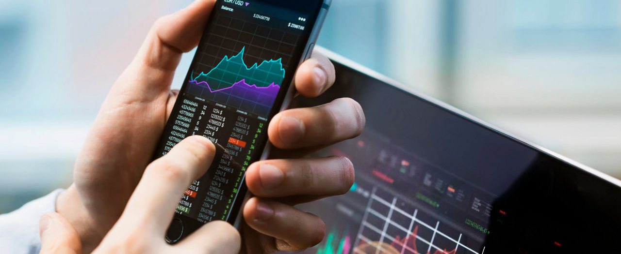 Đầu tư chứng chỉ quỹ là gì? Những lưu ý khi mua chứng chỉ quỹ