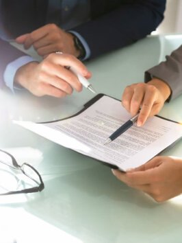 Gửi yêu cầu tại văn phòng Prudential