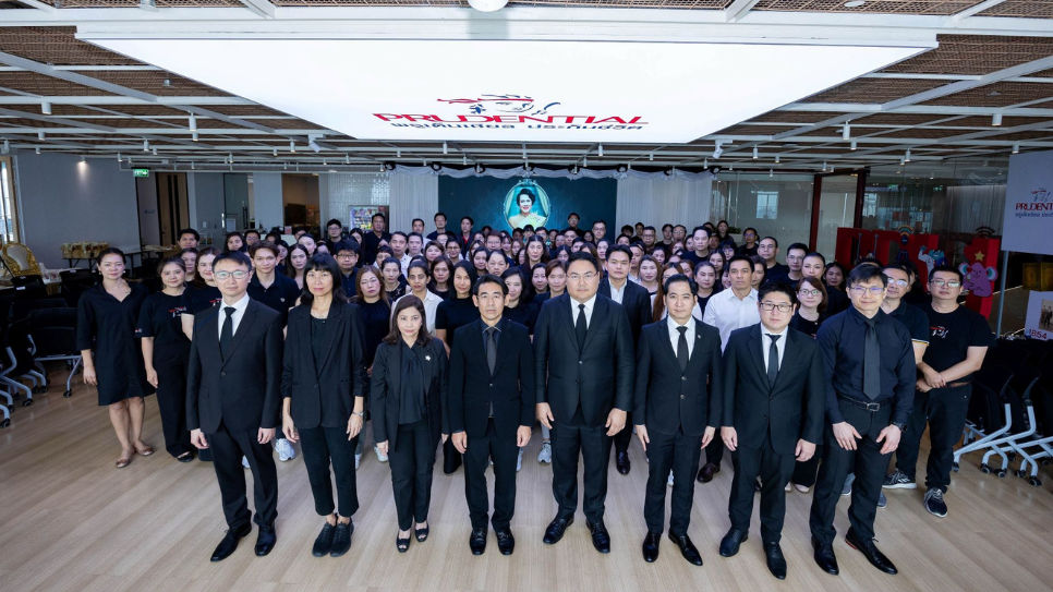 พรูเด็นเชียล ประเทศไทย จัดพิธีบำเพ็ญกุศลและถวายความอาลัย