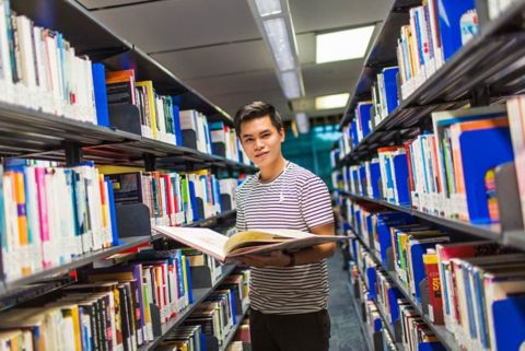 alumni-library-banner.jpg