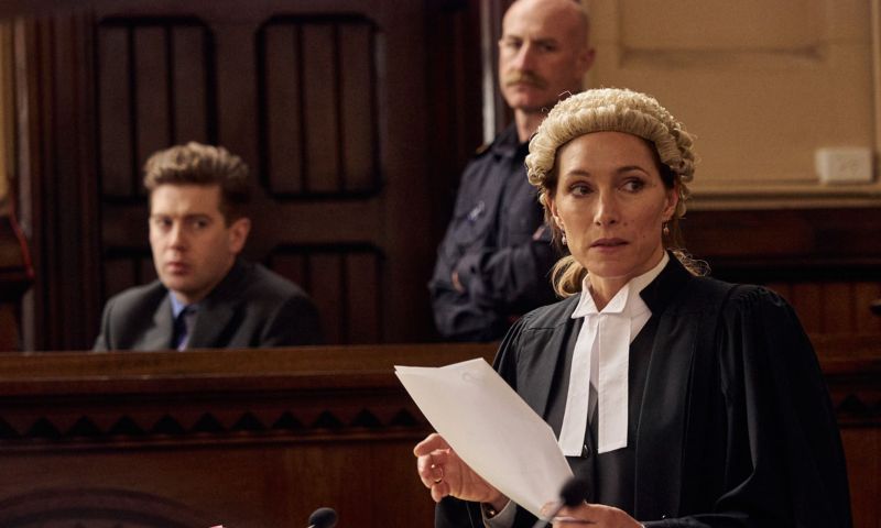how-to-become-a-lawyer-image-1-1220x732.jpg