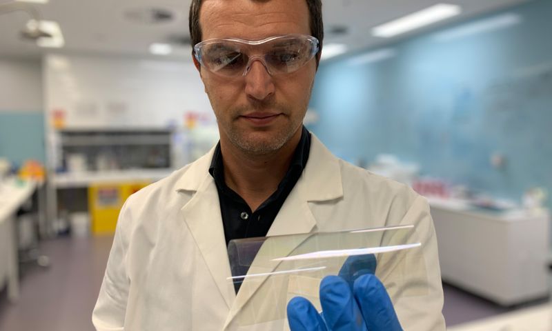 An ultra-thin coating of zinc oxide nanocrystals can be sprayed onto flexible substrates, such as plastic, that are resilient to flexing and bending, the team says. Credit: RMIT University