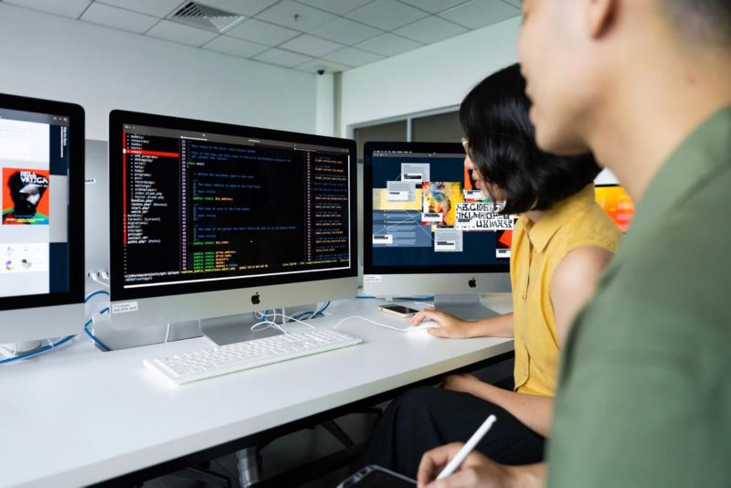 ngành khoa học máy tính ra trường làm gì - RMIT