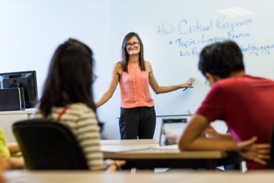 teacher-in-english-class