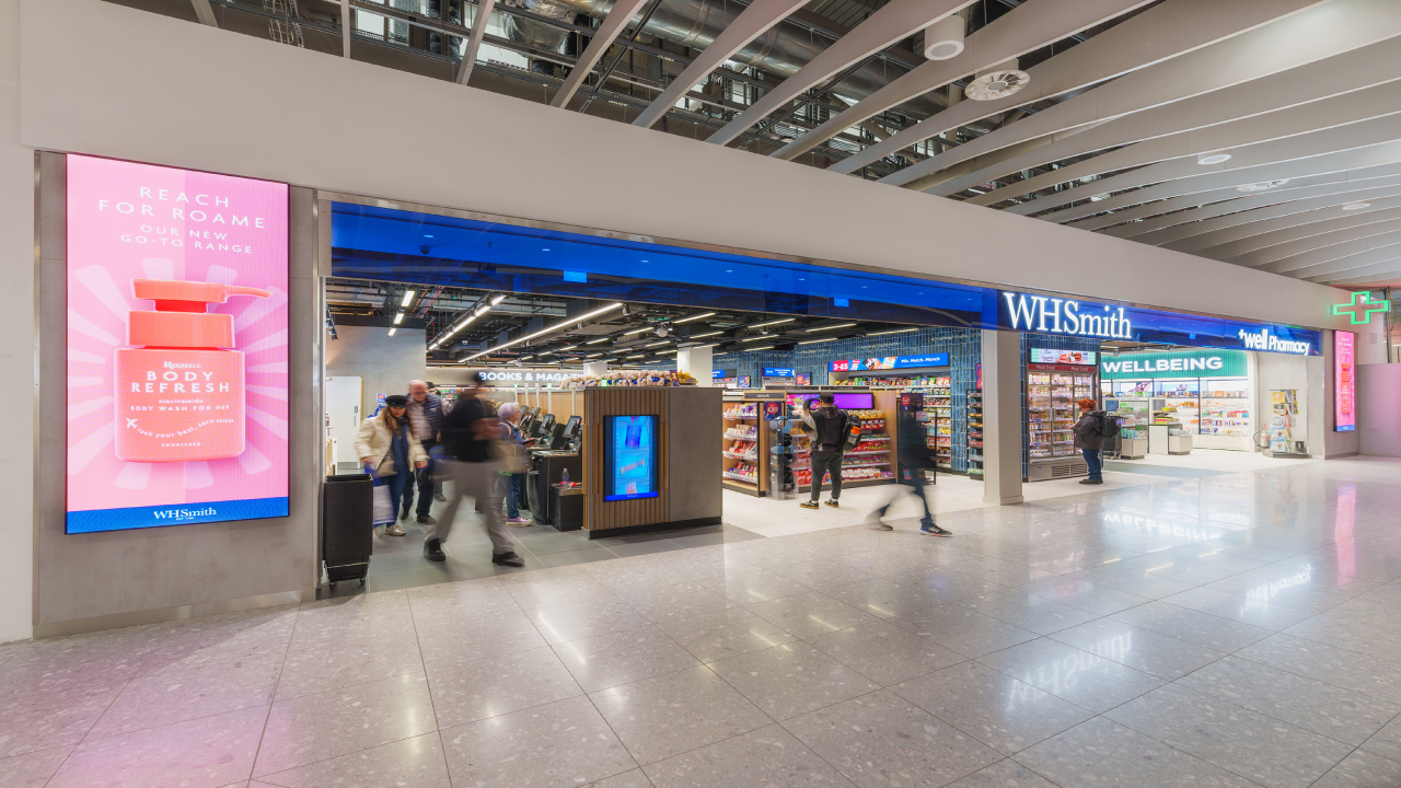 WHSmith and SOLUM partner to enhance the travel shopping experience with Electronic Shelf Label solutions 