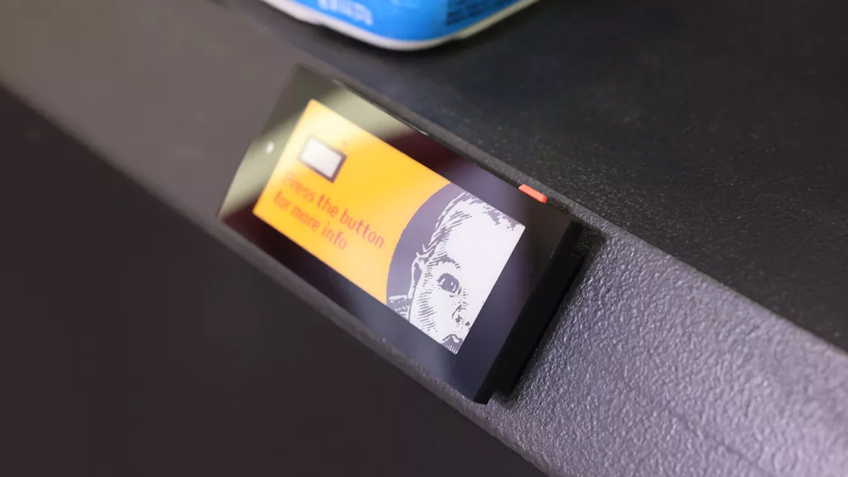 The Newton PRO in its sleek, modern design, as displayed at the SOLUM booth during EuroCIS 2024.