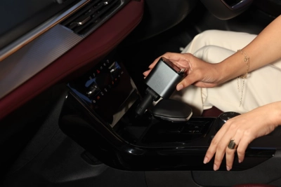 Charger Retractable Cable  120 watt 