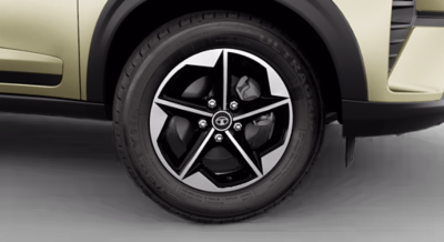 R16 Alloy Wheels