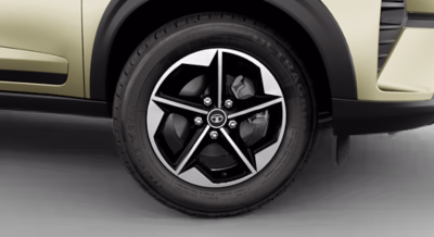 R16 Alloy Wheels