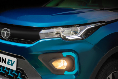 Projector headlamps with DRL, Front Fog Lamps