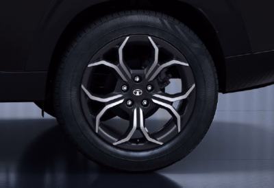 R18 #DARK Diamond Cut Alloy Wheels