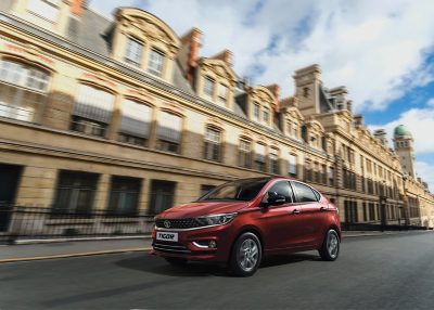 tigor-petrol-front-motion-shot